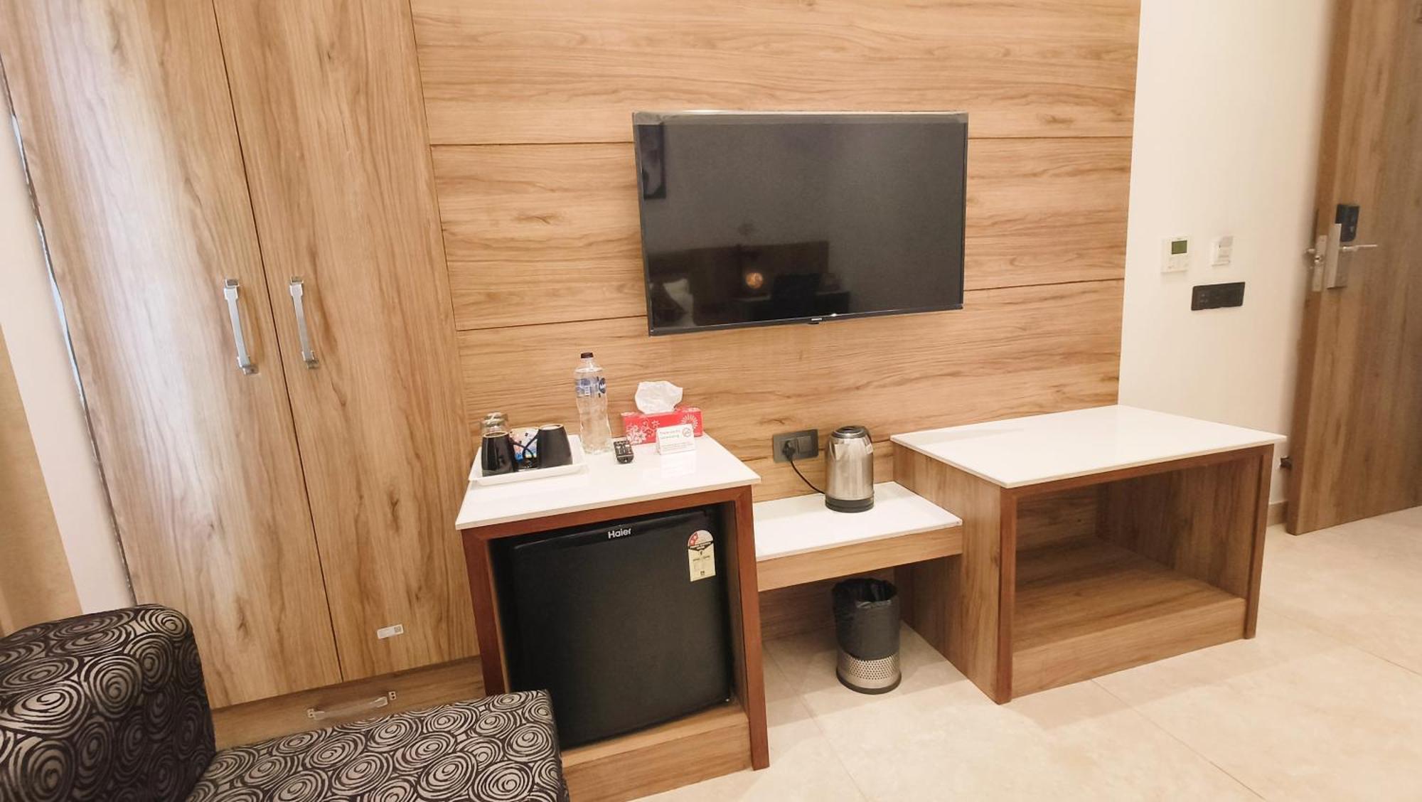 אמריצר Blessings Hotel מראה חיצוני תמונה